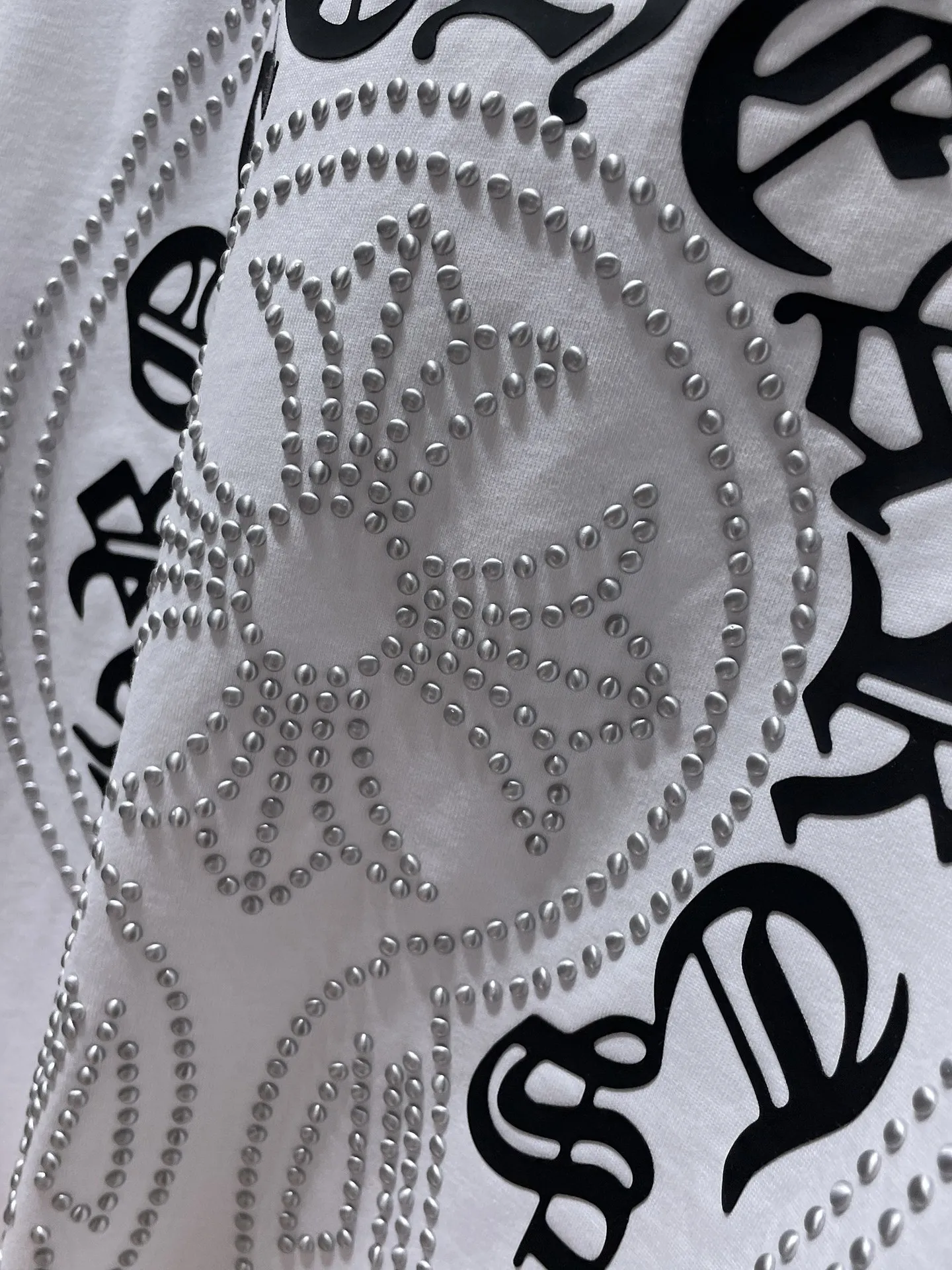 P180 New in summer Chrome Hearts 25ss High weight, environmentally friendly and high-quality top fabric 280g Chrome silicone hot diamond cross horseshoe short sleeves, counter synchronization, replica version 1:1 Recommended colors: white, black